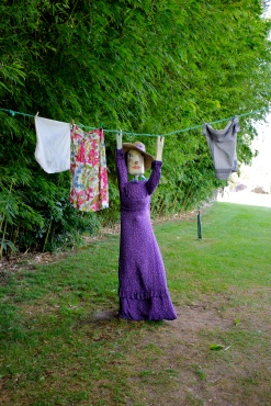 Madame hänger tvätt